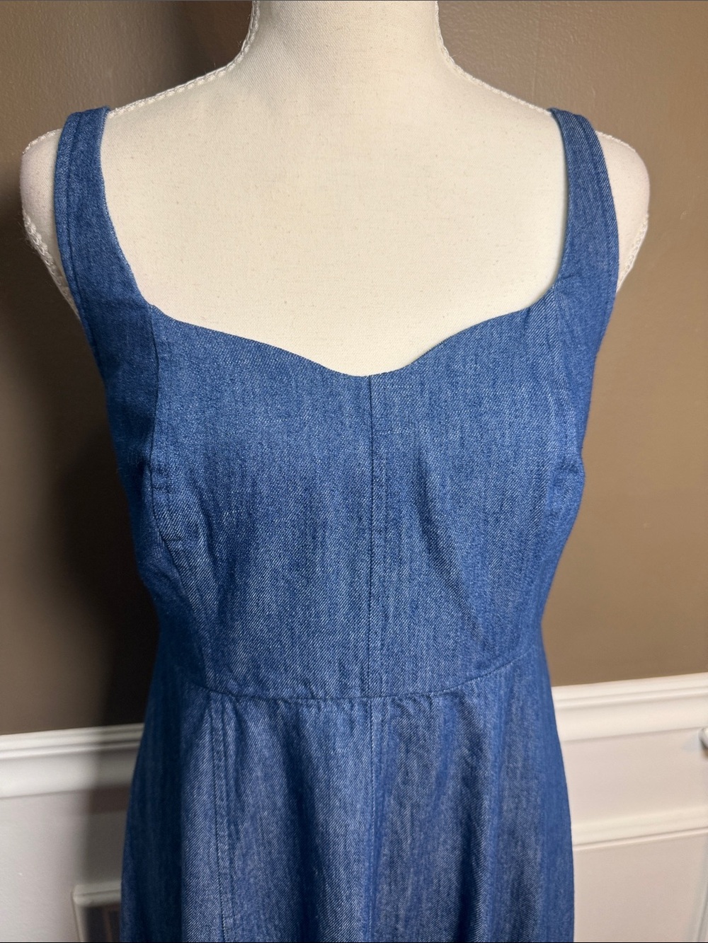 Old Navy Chambray Denim Fit & Flare Midi Dress Small Smocked Back Cotton - Picture 5 of 12
